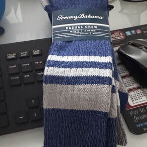 Tommy Bahama Men's Blue and Gray Casual Crew Socks